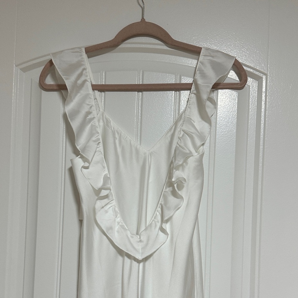 NWT MuMu White Ruffle Dress - Picture 5 of 10